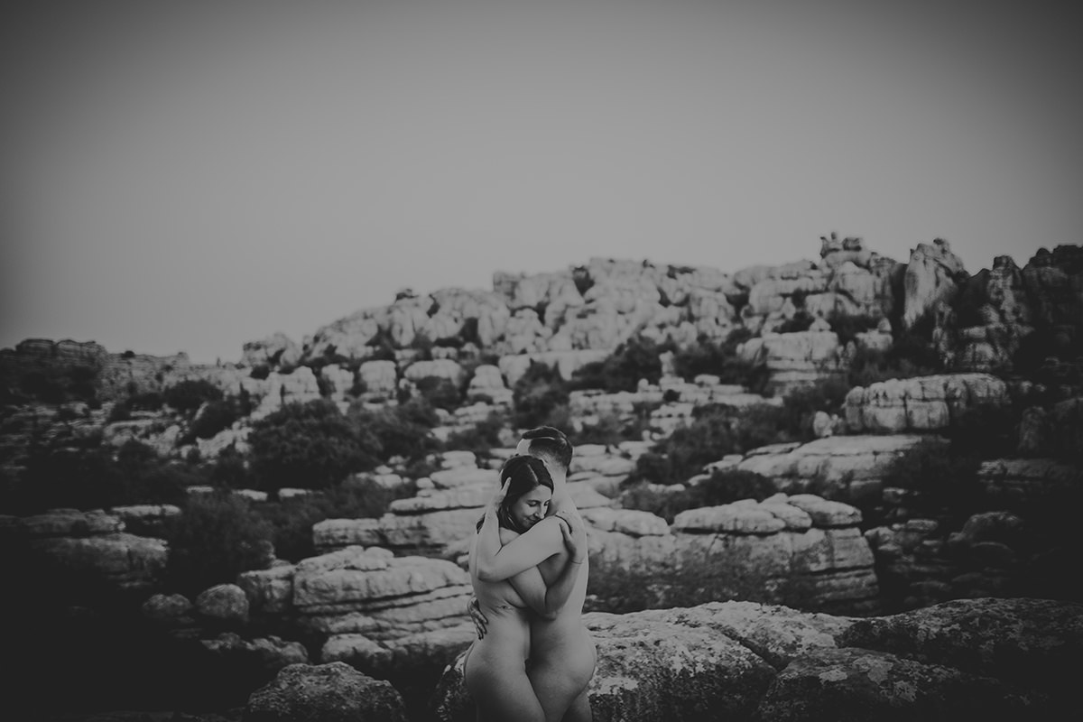 fotografía abrazo íntimo desnudo
